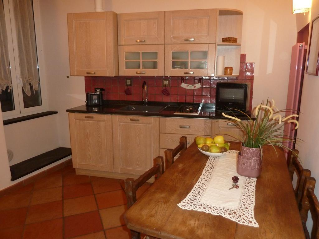 Casa Orefici, 4 Apartments In Front Of Aquarium! 제노바 객실 사진