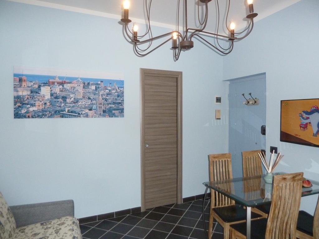 Casa Orefici, 4 Apartments In Front Of Aquarium! 제노바 외부 사진