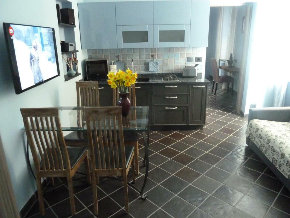 Casa Orefici, 4 Apartments In Front Of Aquarium! 제노바 외부 사진